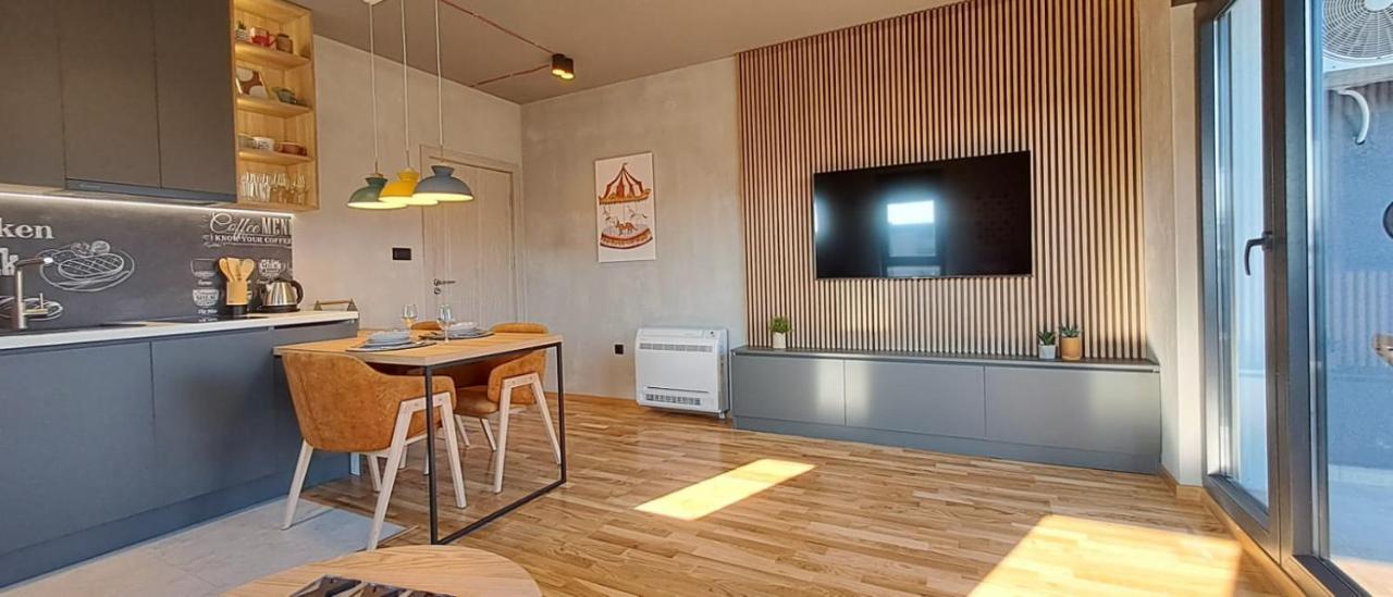 Stylish One Bedroom Apartment Podgorica Exterior photo