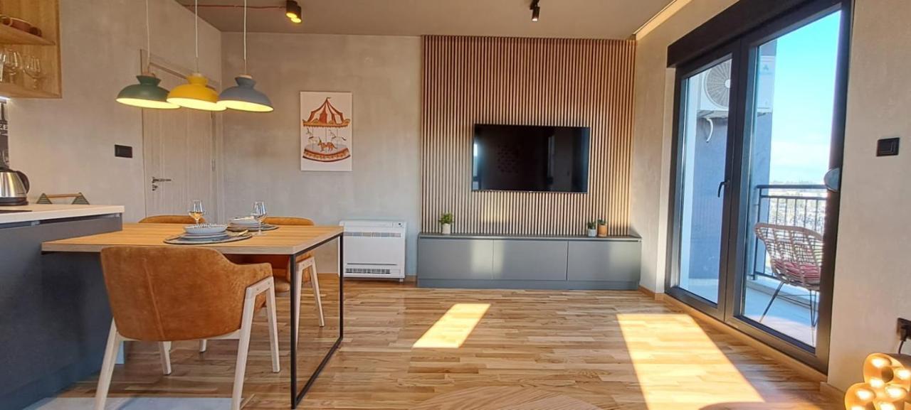 Stylish One Bedroom Apartment Podgorica Exterior photo