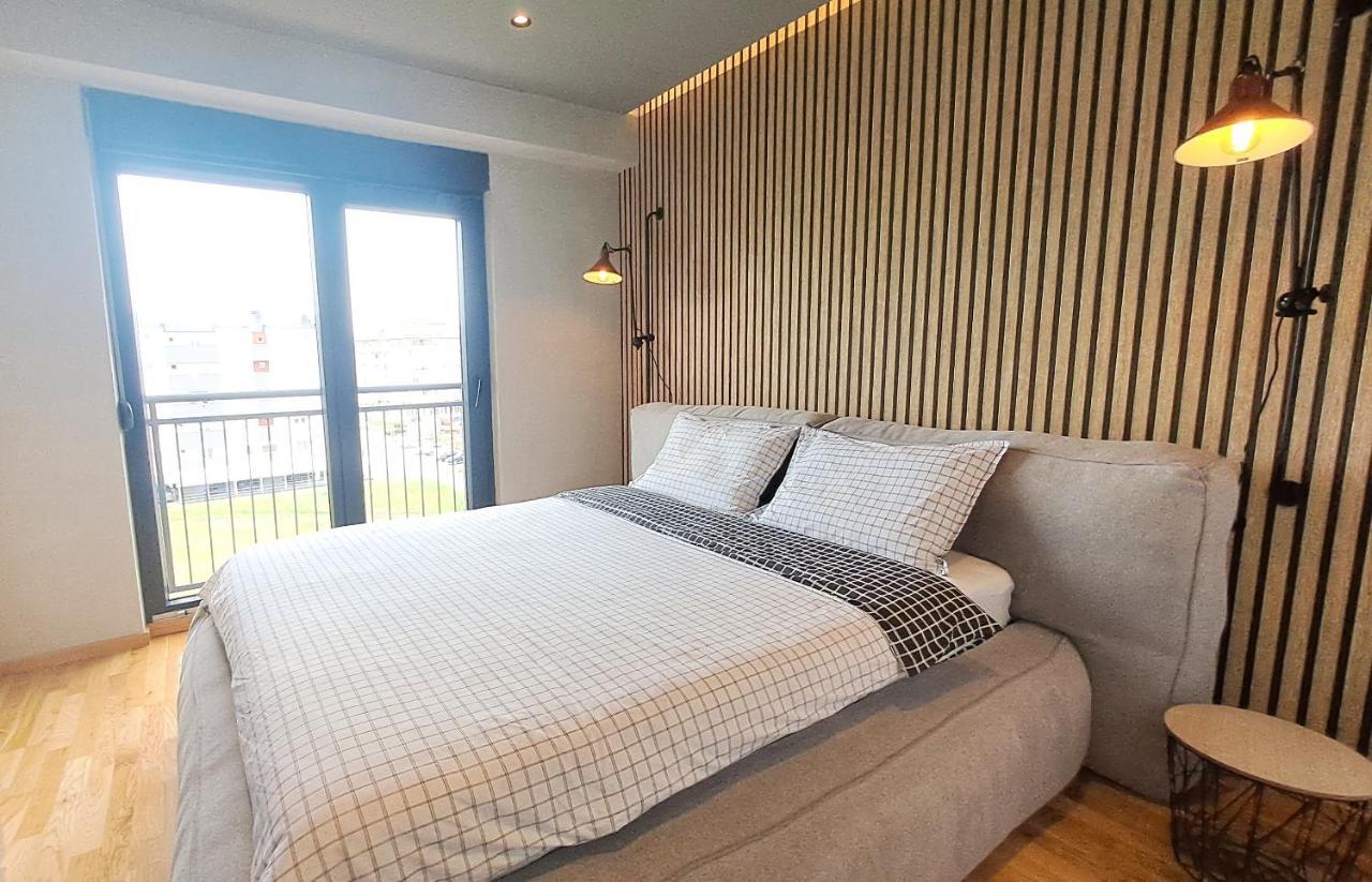 Stylish One Bedroom Apartment Podgorica Exterior photo